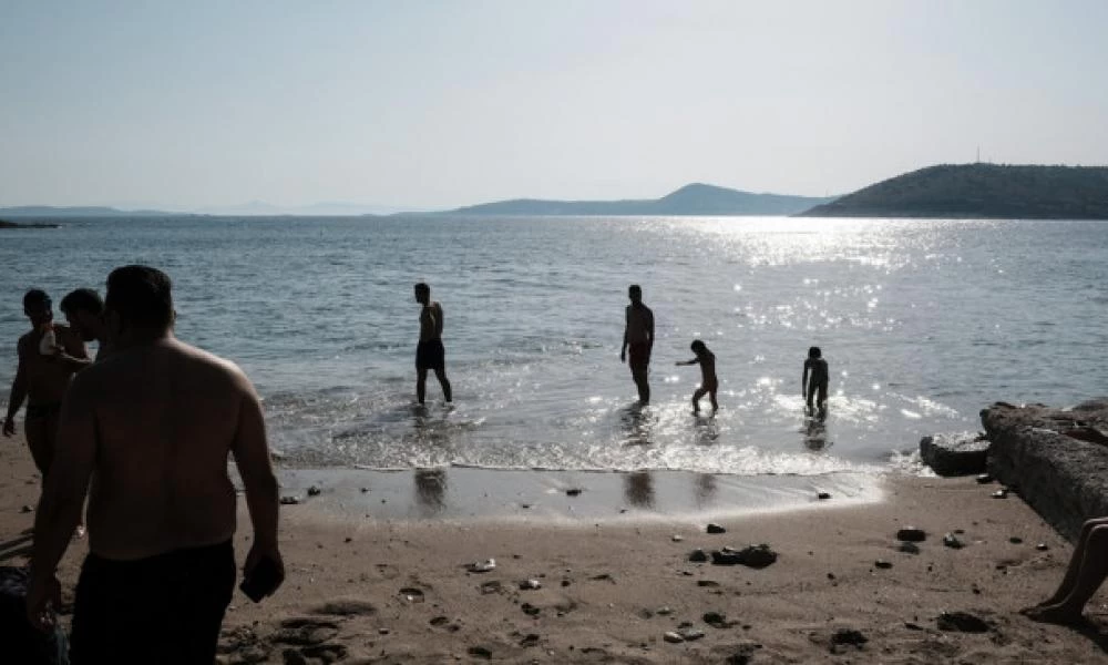 Κορονοϊός - Τσιόδρας: Το καλοκαίρι η μετάδοση του ιού μπορεί να μειωθεί 20%